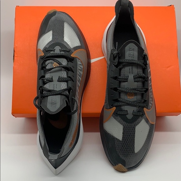 NIKE ZOOM GRAVITY smoke grey men’s - Picture 7 of 16